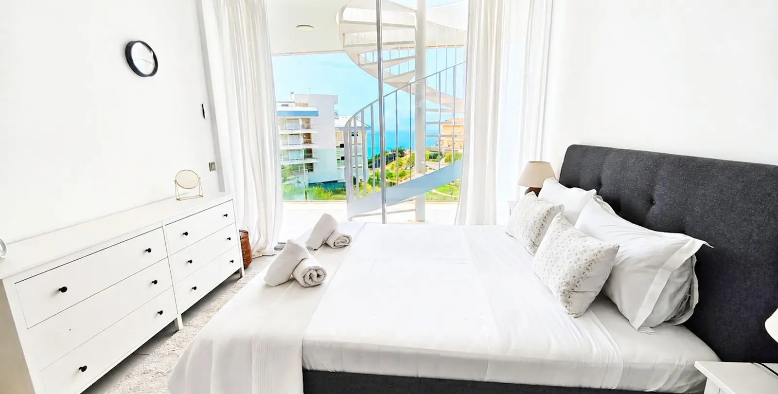 Venta de ático dúplex en Higueron 13