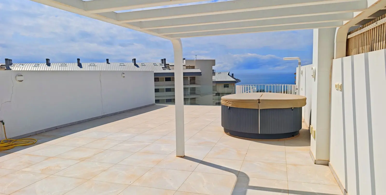 Venta de ático dúplex en Higueron 18