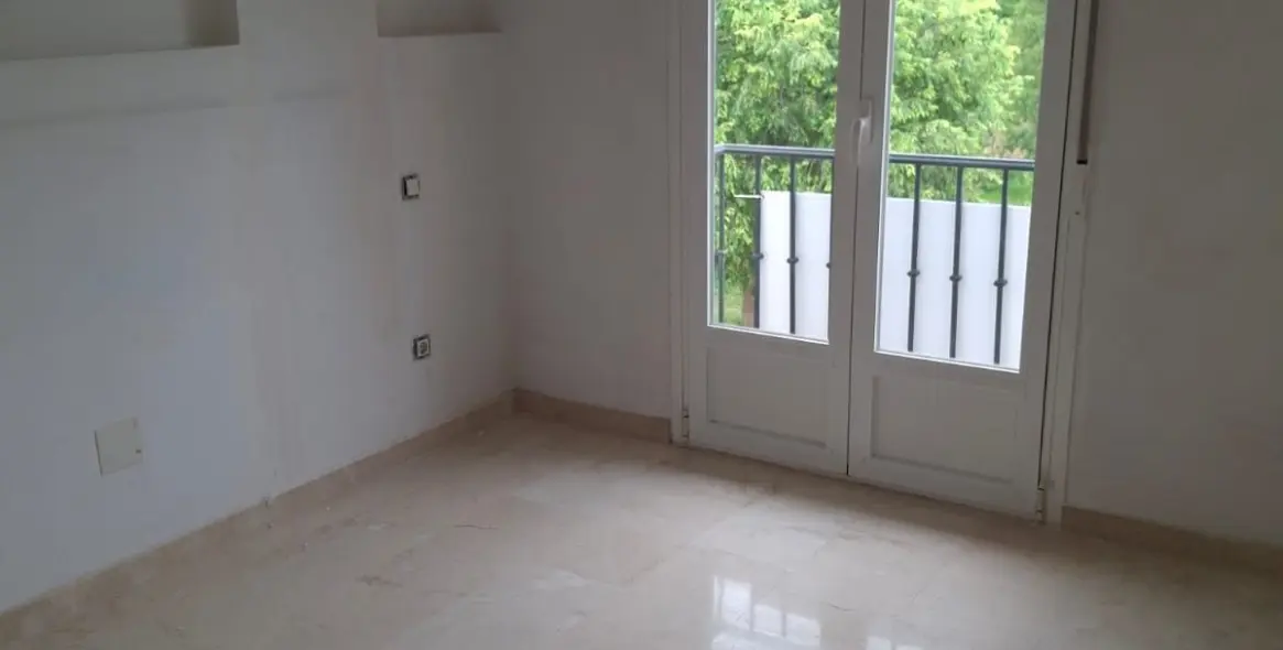 Venta de adosado en Nueva Andalucía 31