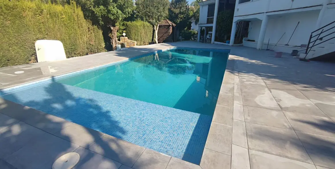 Venta de villa independiente en El Rosario 24