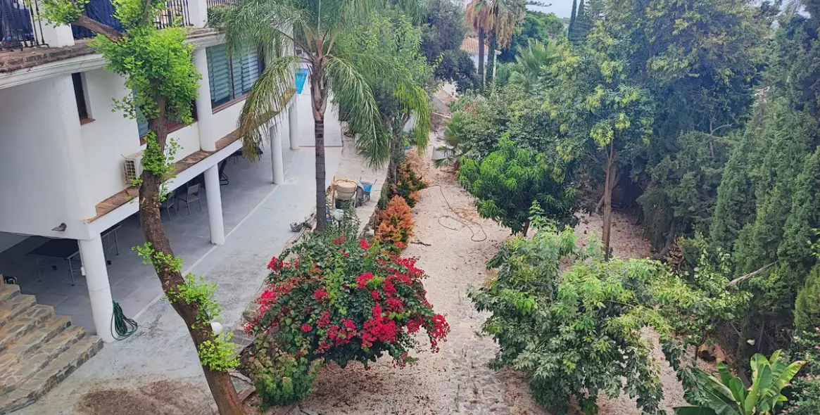 Venta de villa independiente en El Rosario 27