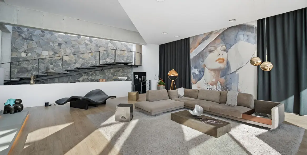 Venta de villa independiente en El Paraiso 19