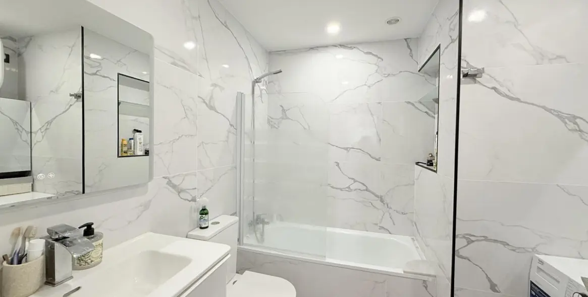 Short-term rent of townhouse in New Golden Mile 10