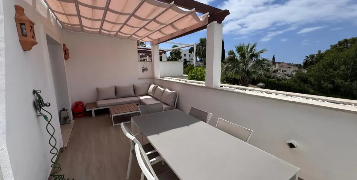 Short-term rent of penthouse duplex in Nueva Andalucía 7