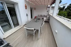 Image 9 thumb