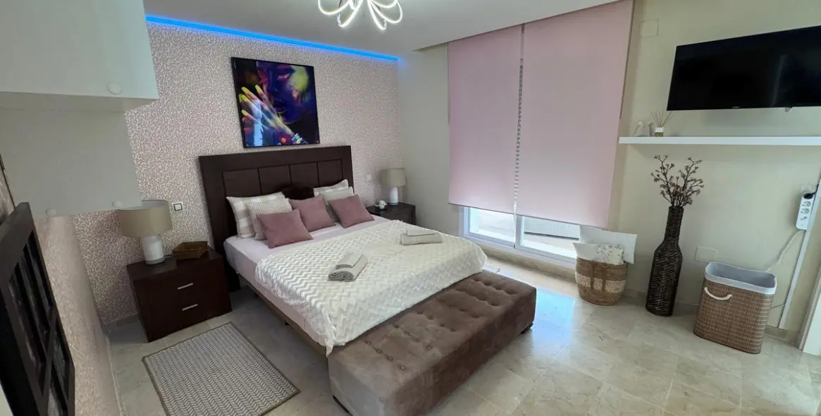 Short-term rent of penthouse duplex in Nueva Andalucía 15