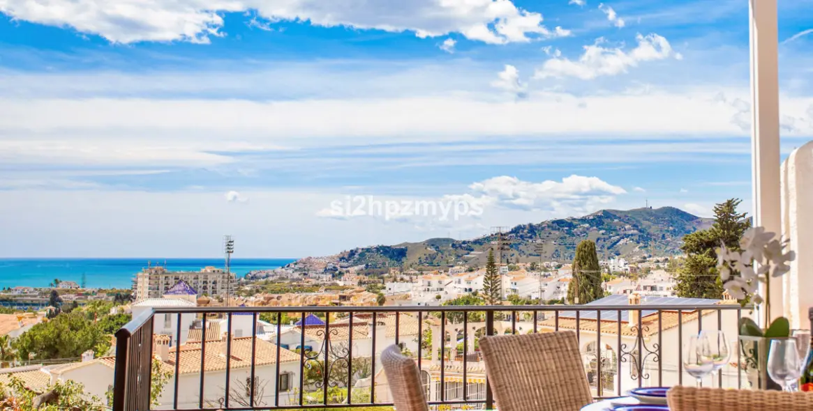 Продажа таунхауса в Nerja 6