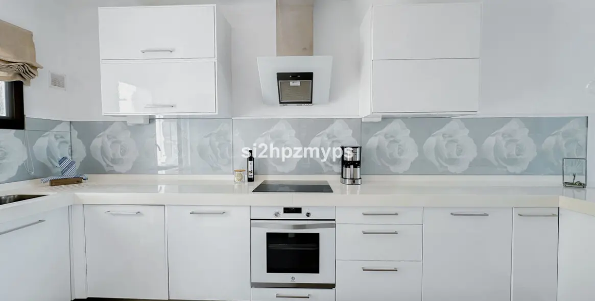 Продажа таунхауса в Nerja 12
