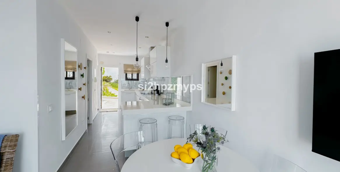 Продажа таунхауса в Nerja 19