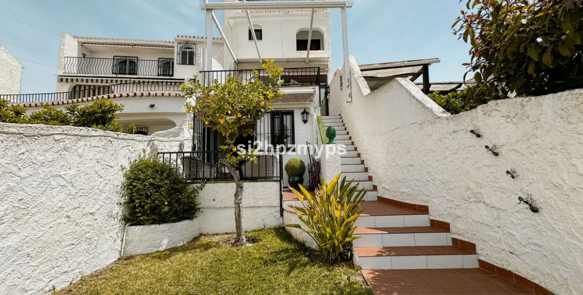 Продажа таунхауса в Nerja 22