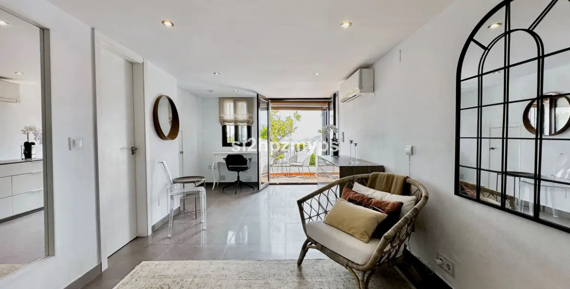 Продажа таунхауса в Nerja 26
