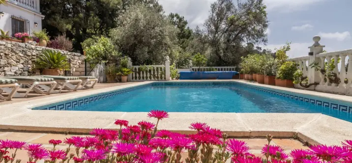 Venta de villa independiente en Cómpeta 2