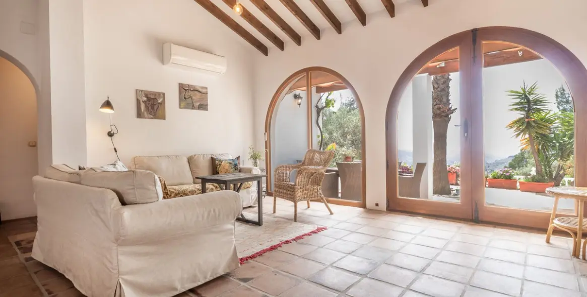 Venta de villa independiente en Cómpeta 9