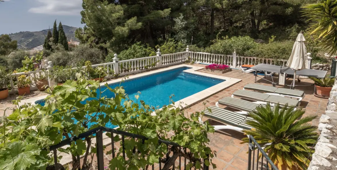 Venta de villa independiente en Cómpeta 29