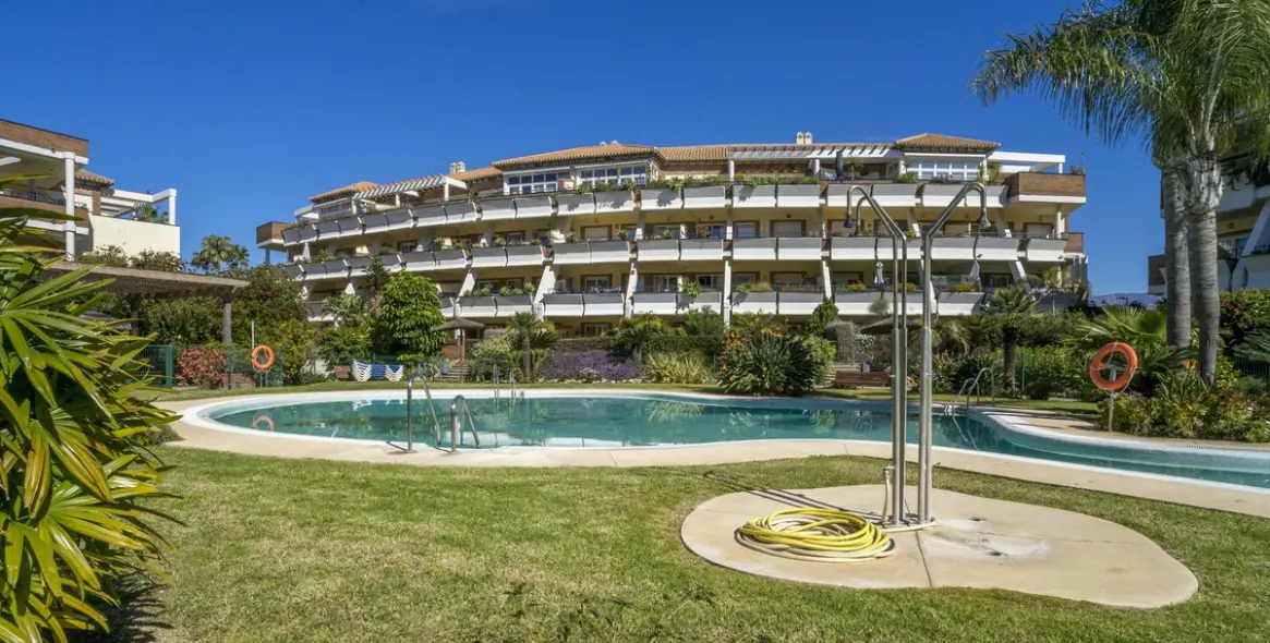 Продажа апартаментов на первом этаже в Mijas Costa 1