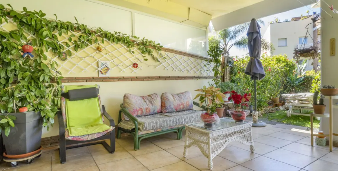 Продажа апартаментов на первом этаже в Mijas Costa 12