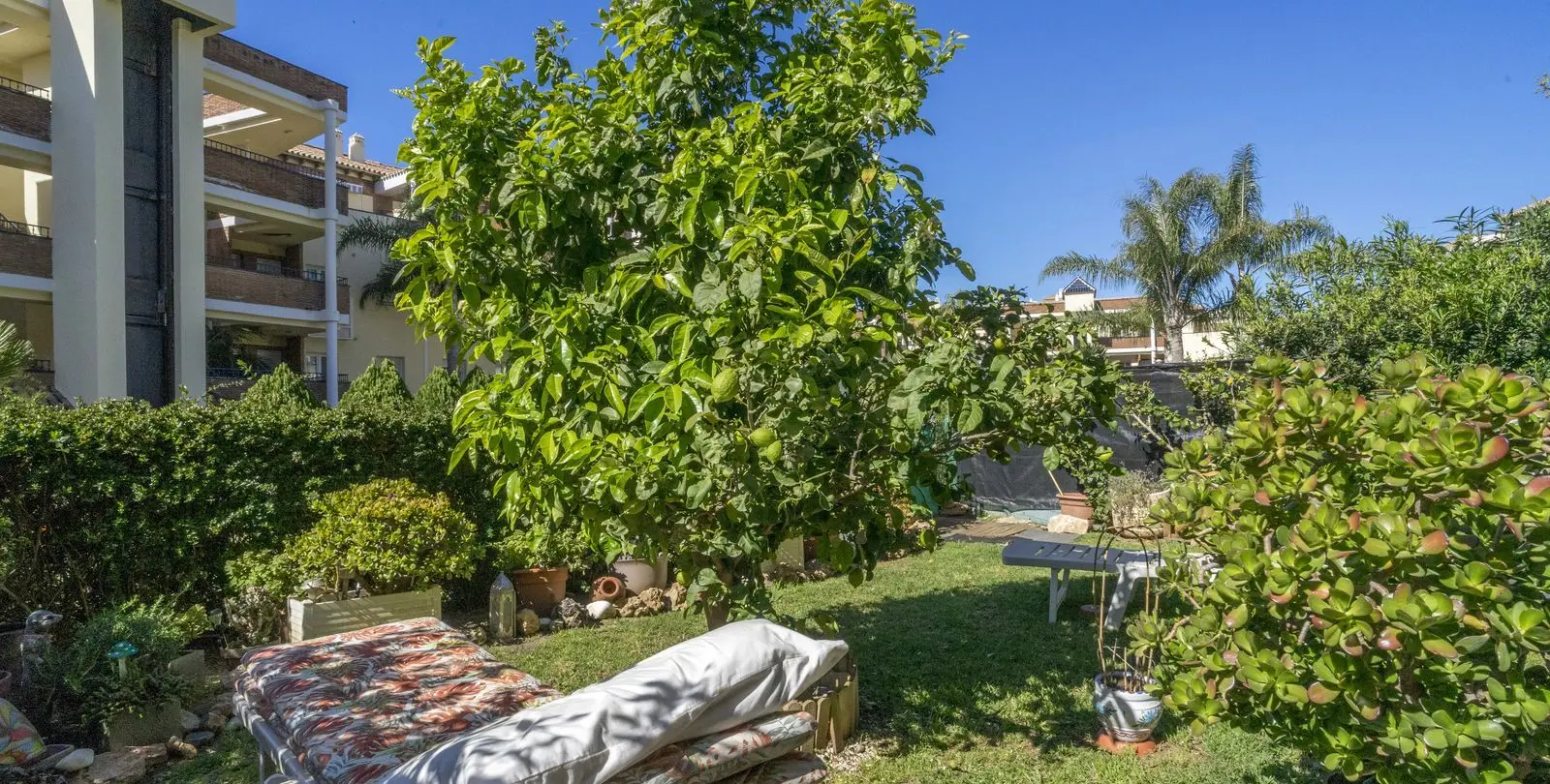 Sale of ground floor apartment in Mijas Costa 18