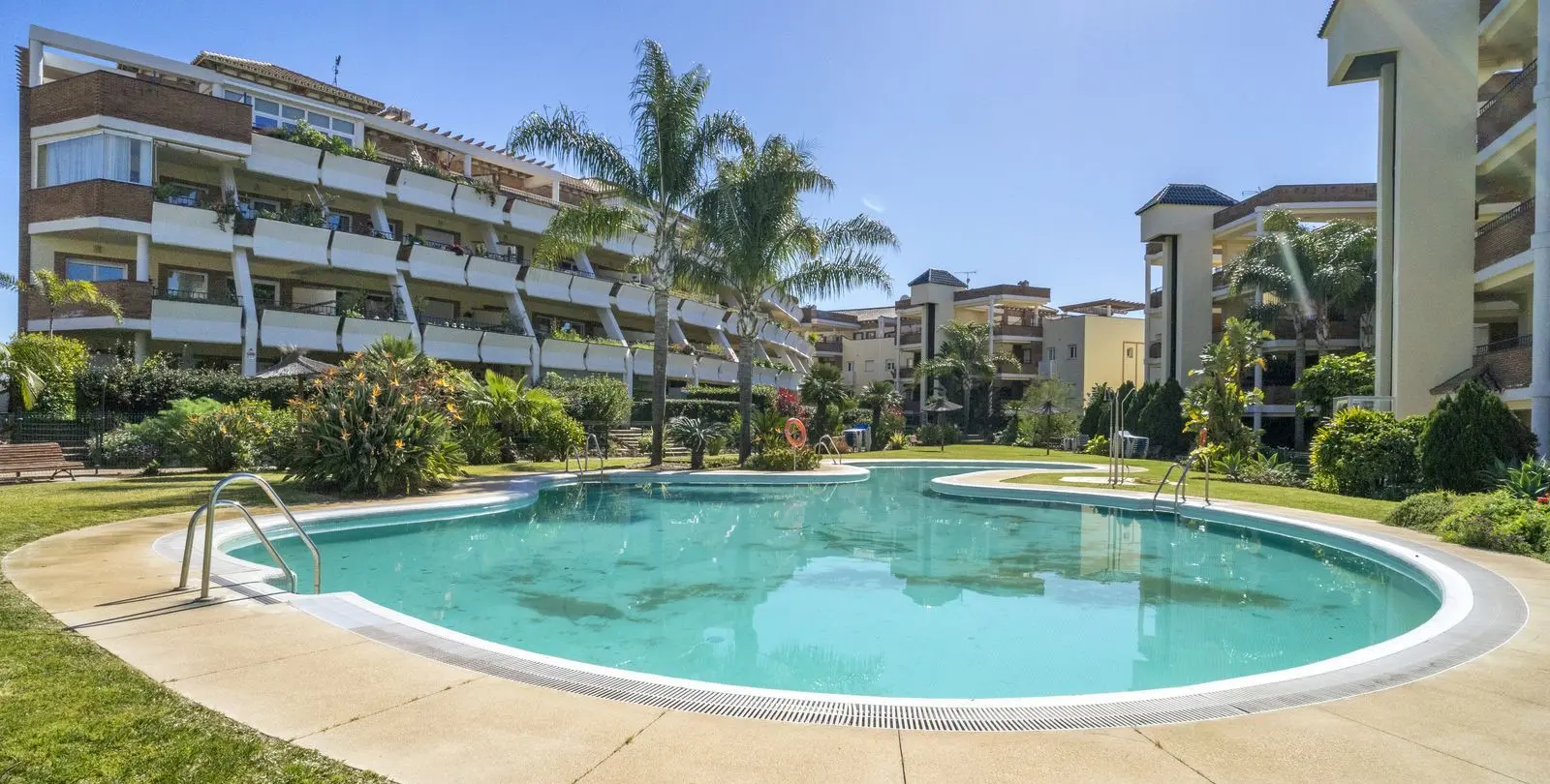 Sale of ground floor apartment in Mijas Costa 28