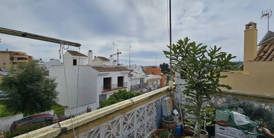 Sale of semi-detached house in Estepona 3