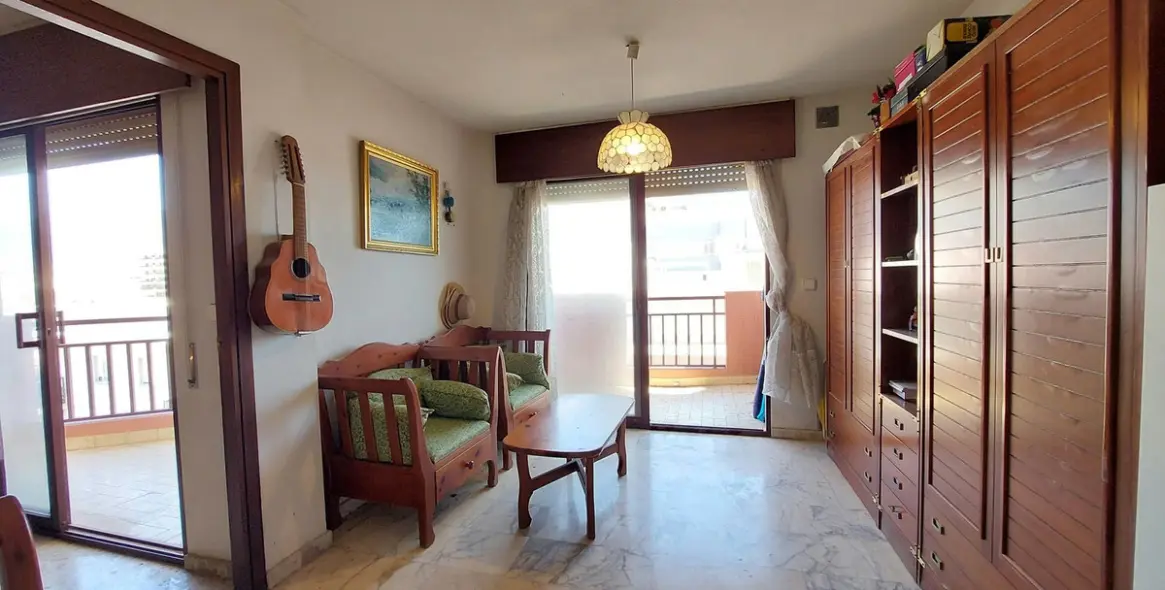 Venta de apartamento en planta media en Fuengirola 31