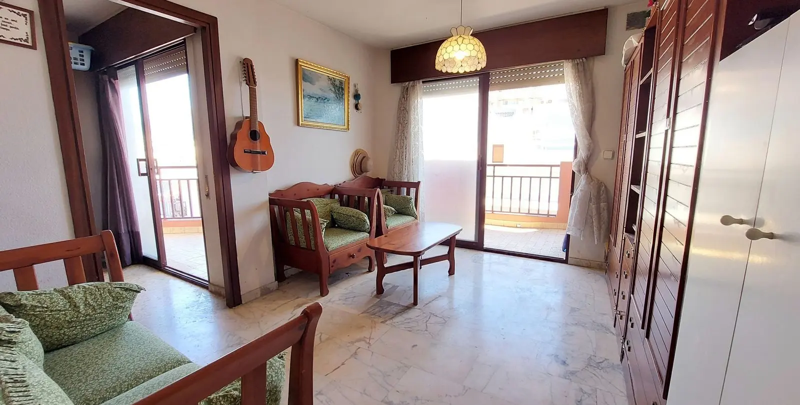 Venta de apartamento en planta media en Fuengirola 1