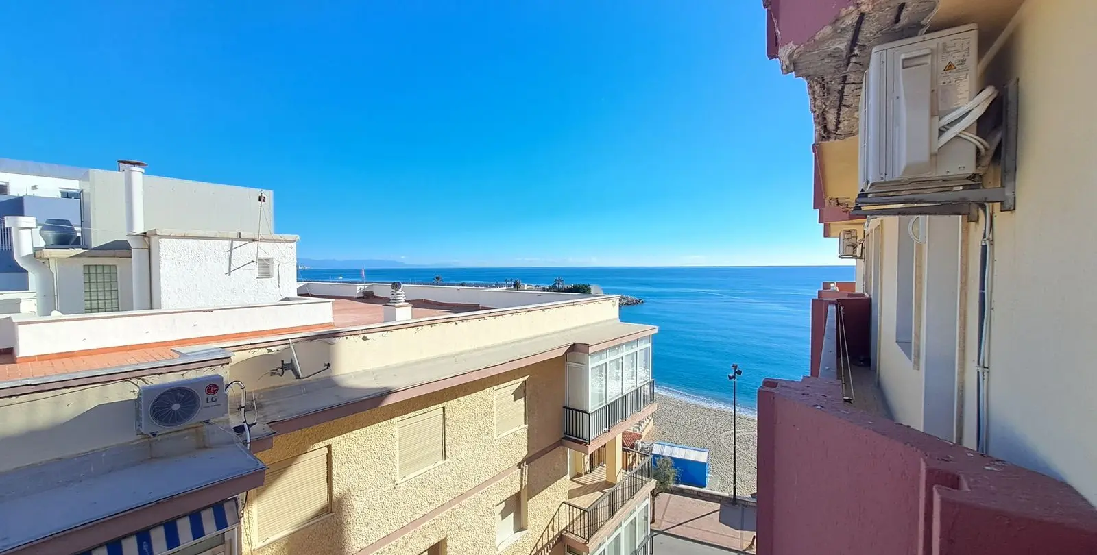 Venta de apartamento en planta media en Fuengirola 7