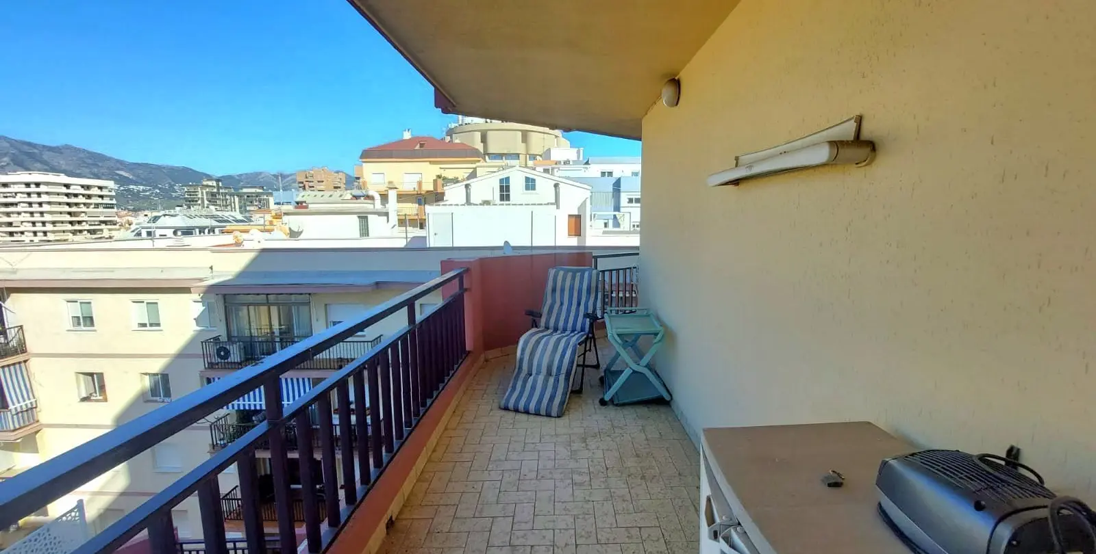 Venta de apartamento en planta media en Fuengirola 15