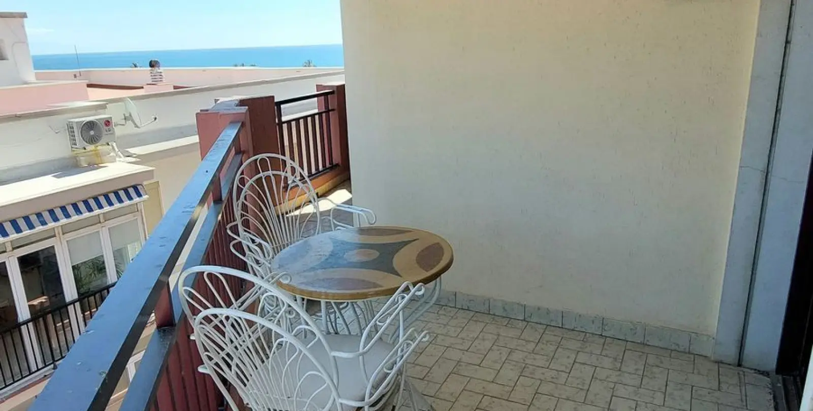 Venta de apartamento en planta media en Fuengirola 23