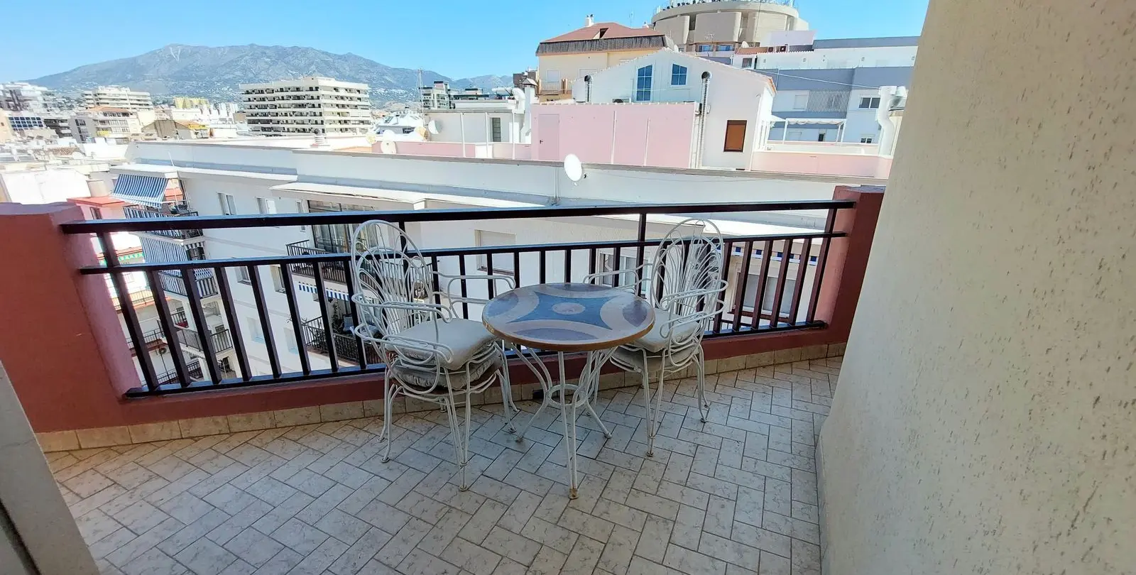 Venta de apartamento en planta media en Fuengirola 39