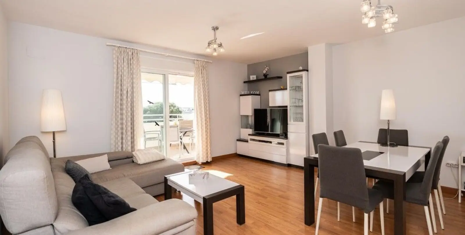 Venta de apartamento en planta media en Benalmadena 4