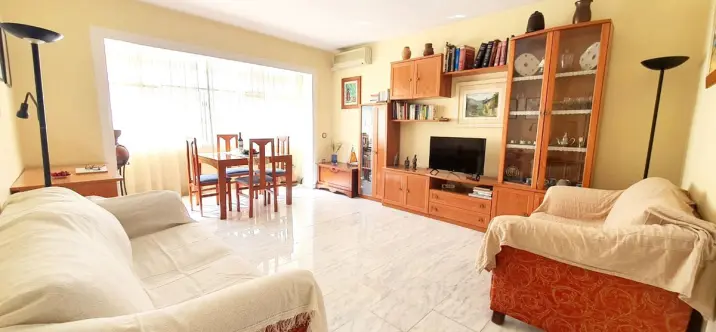 Sale of penthouse in Fuengirola 1