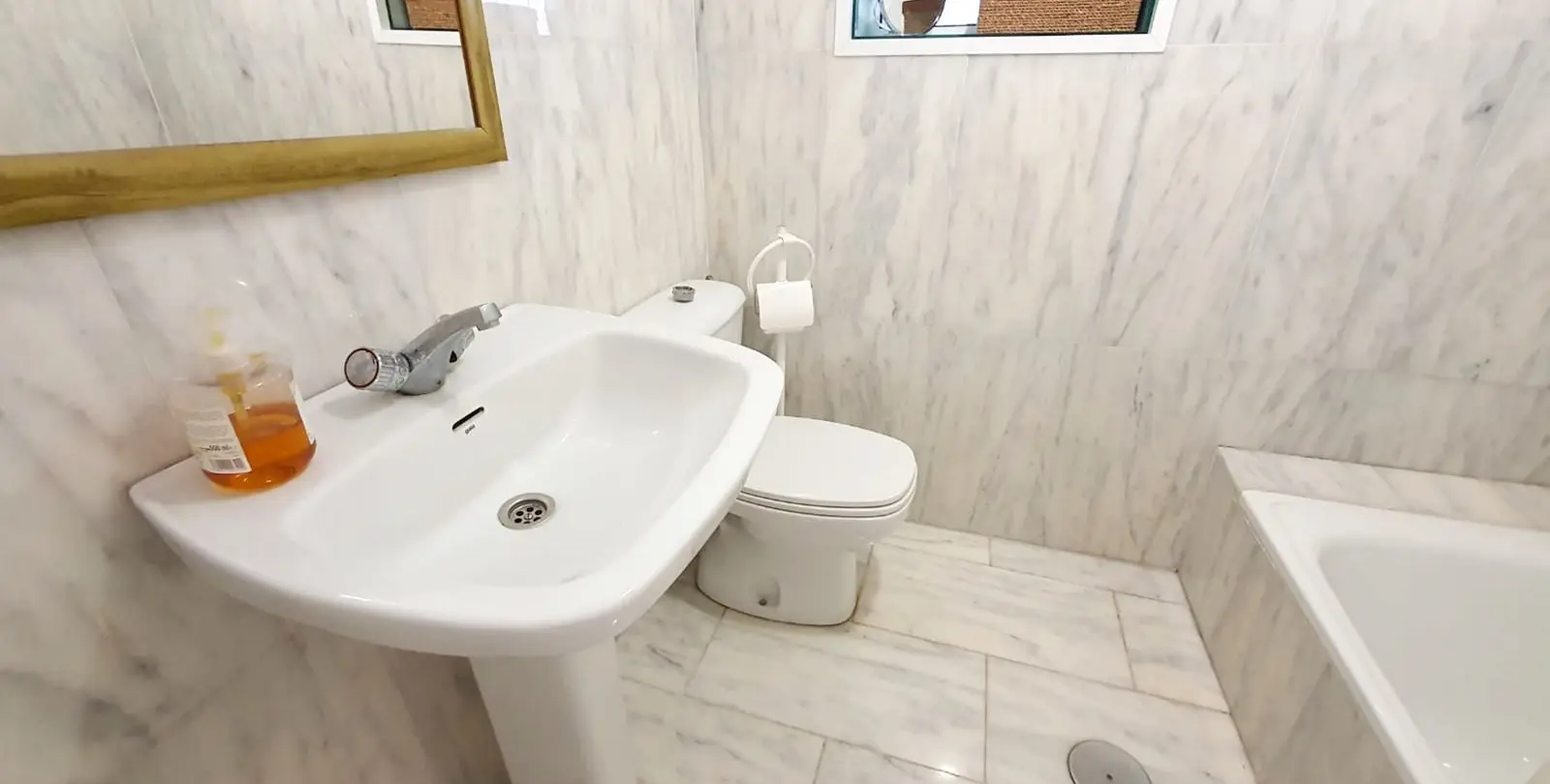 Sale of penthouse in Fuengirola 16