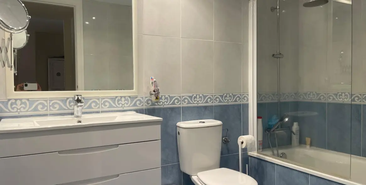 Venta de ático en Guadalmina Alta 17