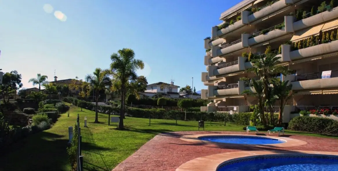 Venta de ático en Guadalmina Alta 20