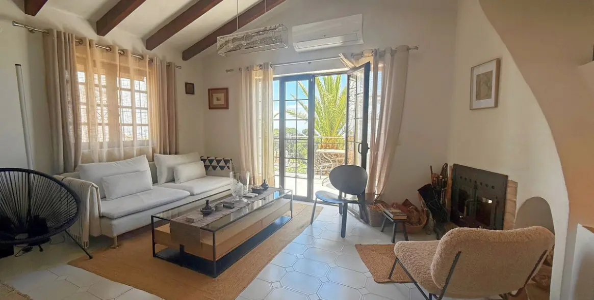 Продажа дома на две семьи в Mijas 10