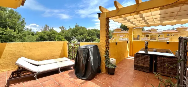 Sale of semi-detached house in Estepona 4