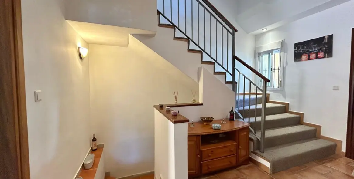 Sale of semi-detached house in Estepona 7