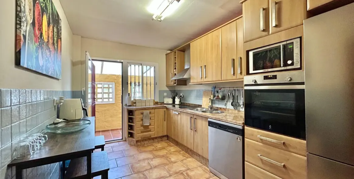 Sale of semi-detached house in Estepona 8