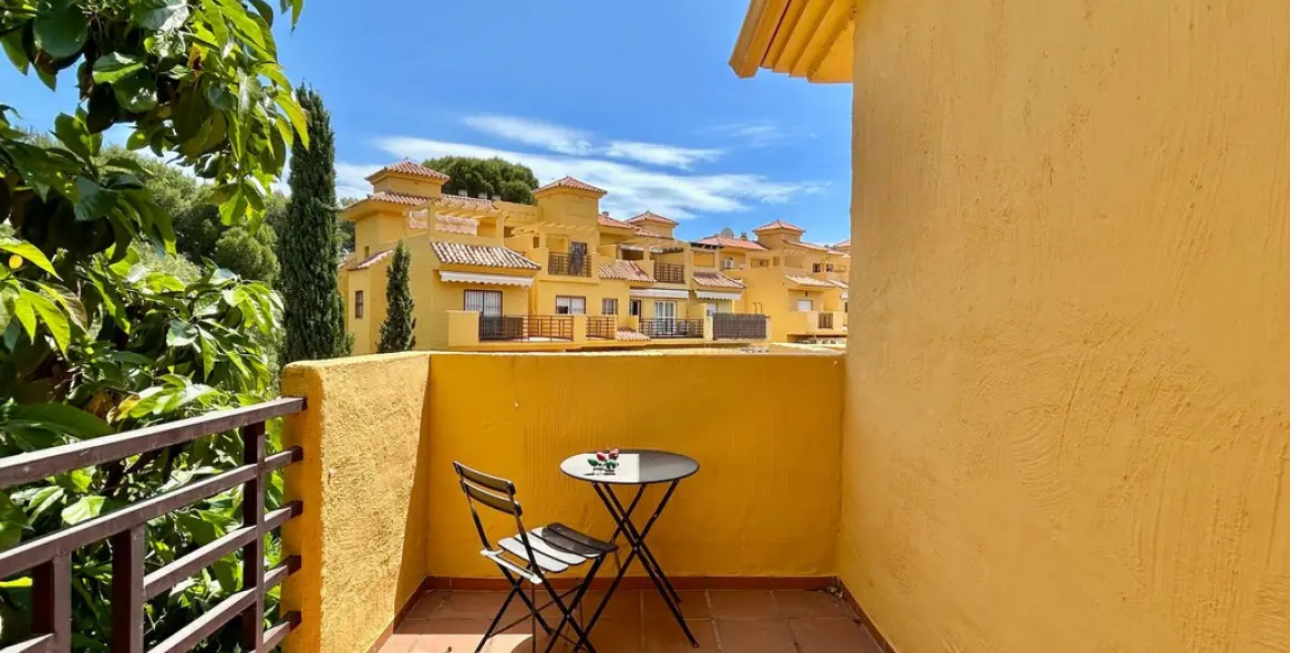 Sale of semi-detached house in Estepona 19