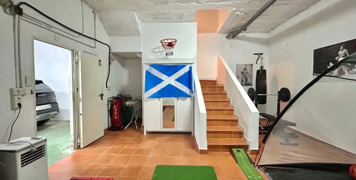 Sale of semi-detached house in Estepona 26