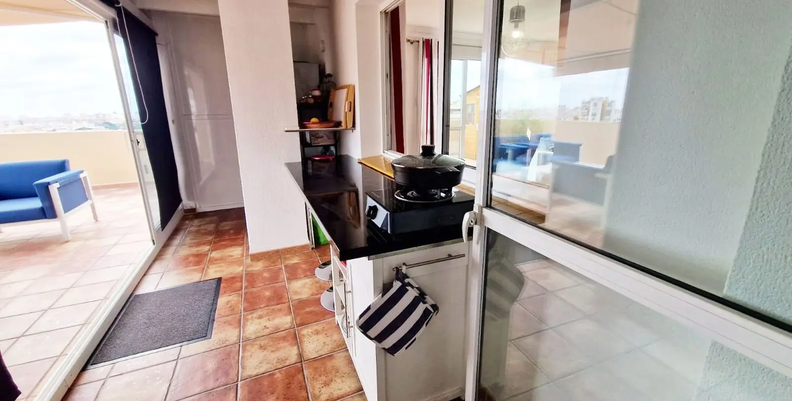 Sale of penthouse in Mijas Costa 24