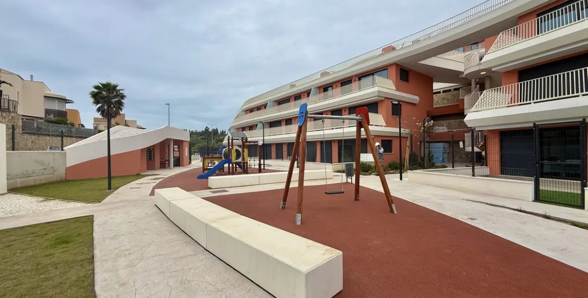 Sale of penthouse in El Chaparral 33