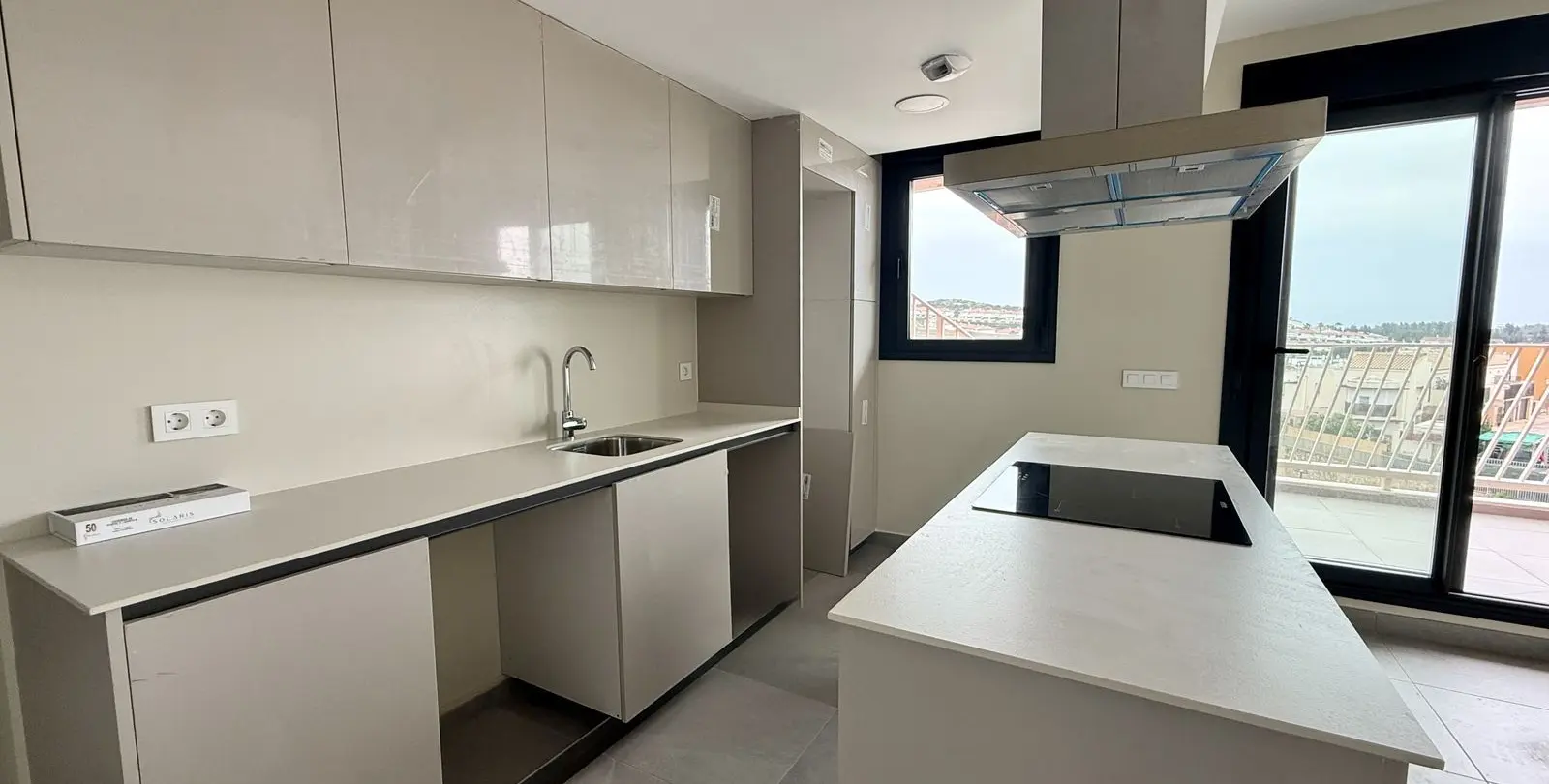 Venta de ático en El Chaparral 7