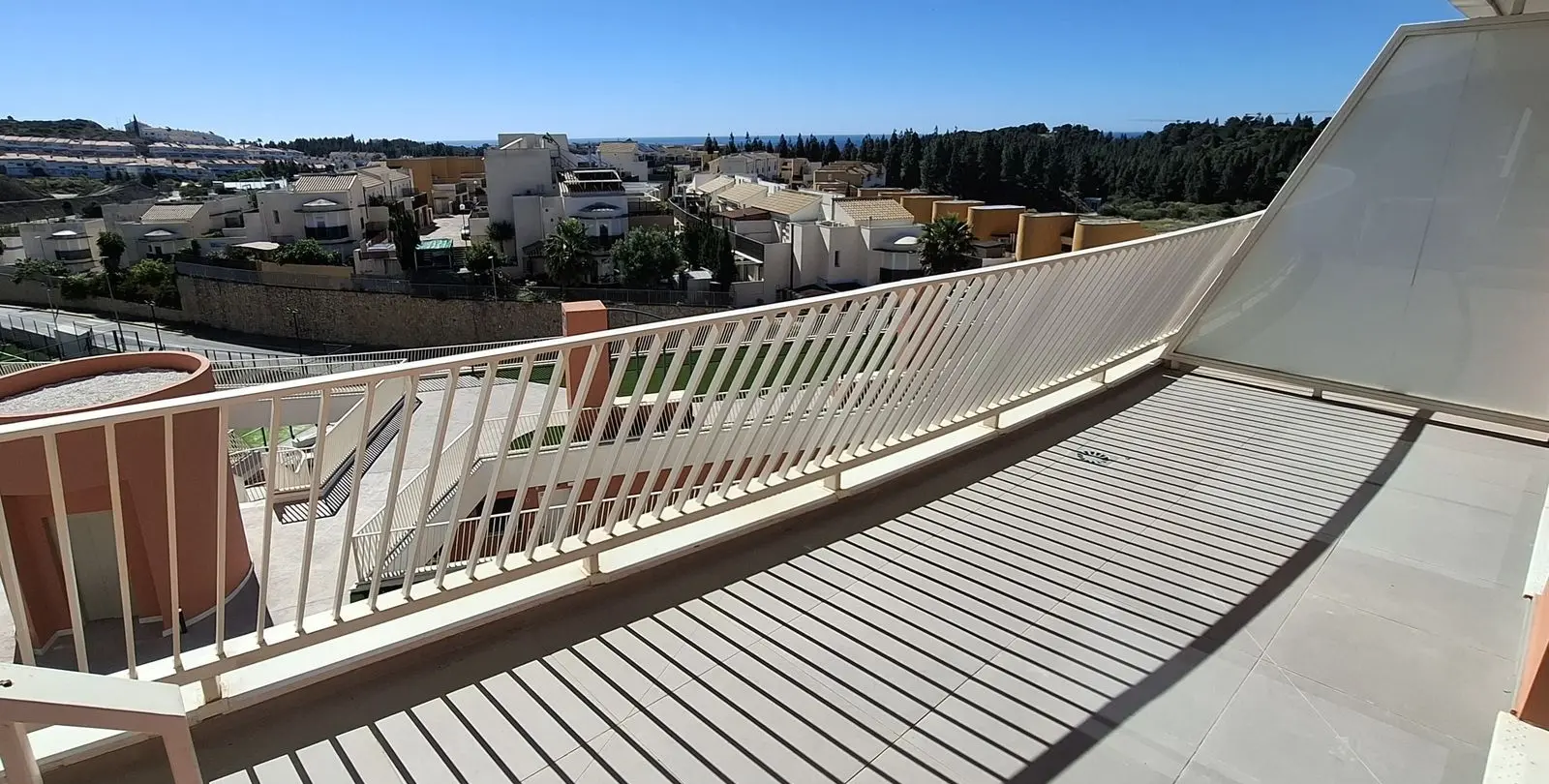 Venta de ático en El Chaparral 38