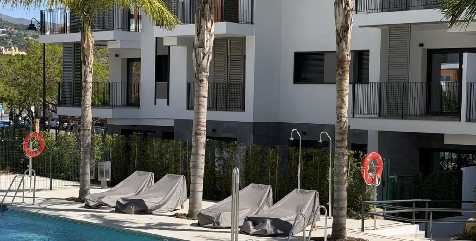 Продажа апартаментов на первом этаже в Estepona 23