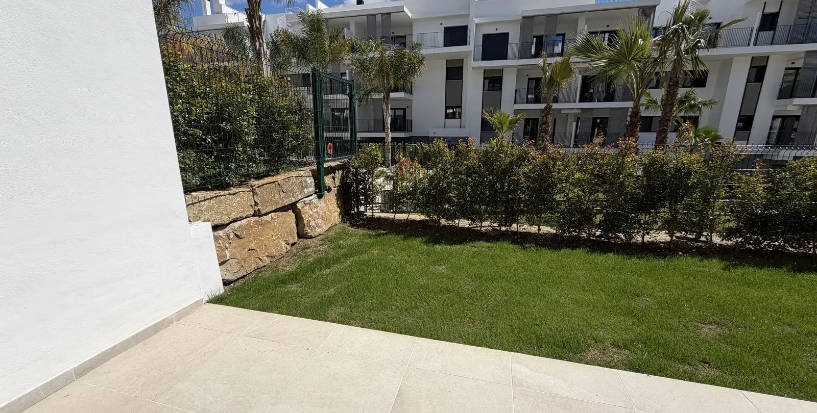 Продажа апартаментов на первом этаже в Estepona 30