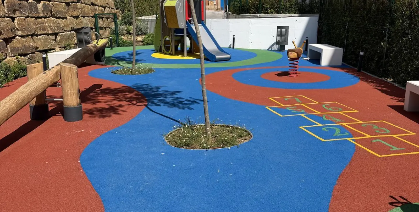 Продажа апартаментов на первом этаже в Estepona 39