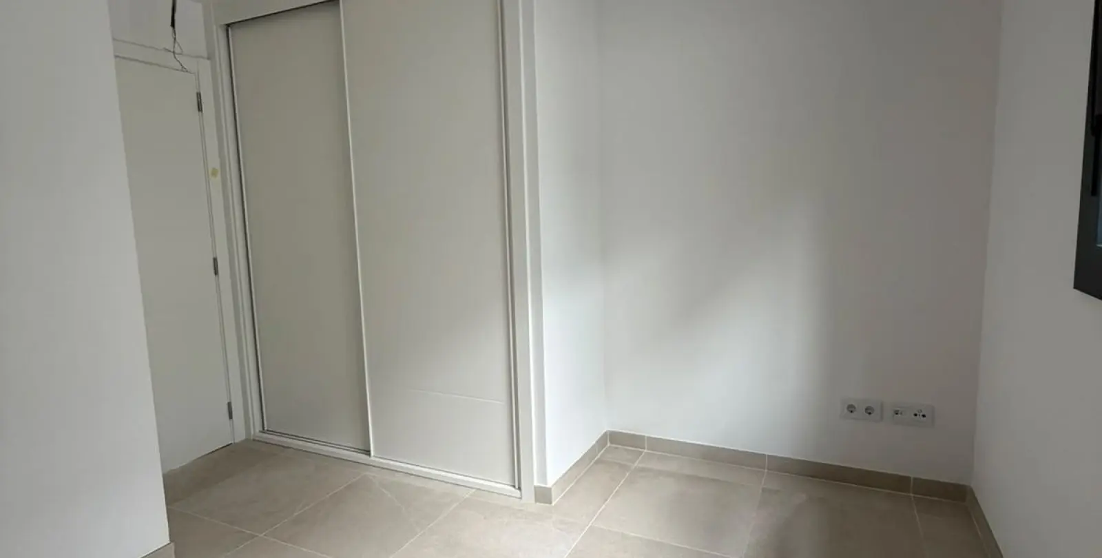 Продажа апартаментов на первом этаже в Estepona 69