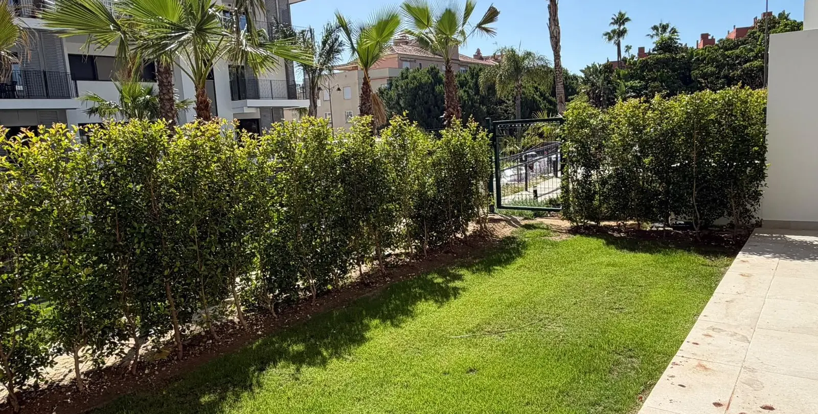 Продажа апартаментов на первом этаже в Estepona 70