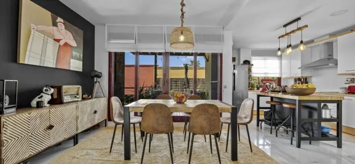 Sale of detached villa in Los Flamingos 2